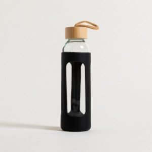 "BOTELLA TAPA BAMBOO Y  FUNDA DE SILICONA THIRD BLACK"