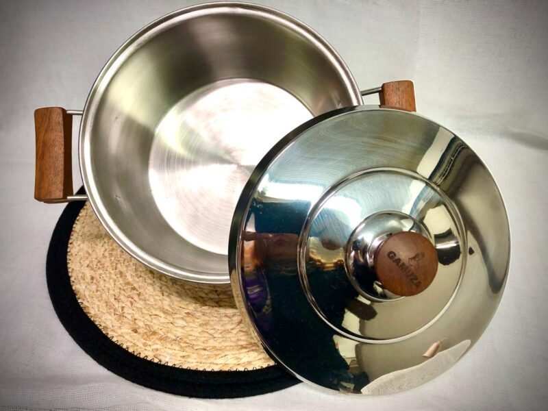 Cacerola 24x11 con asas triple fondo