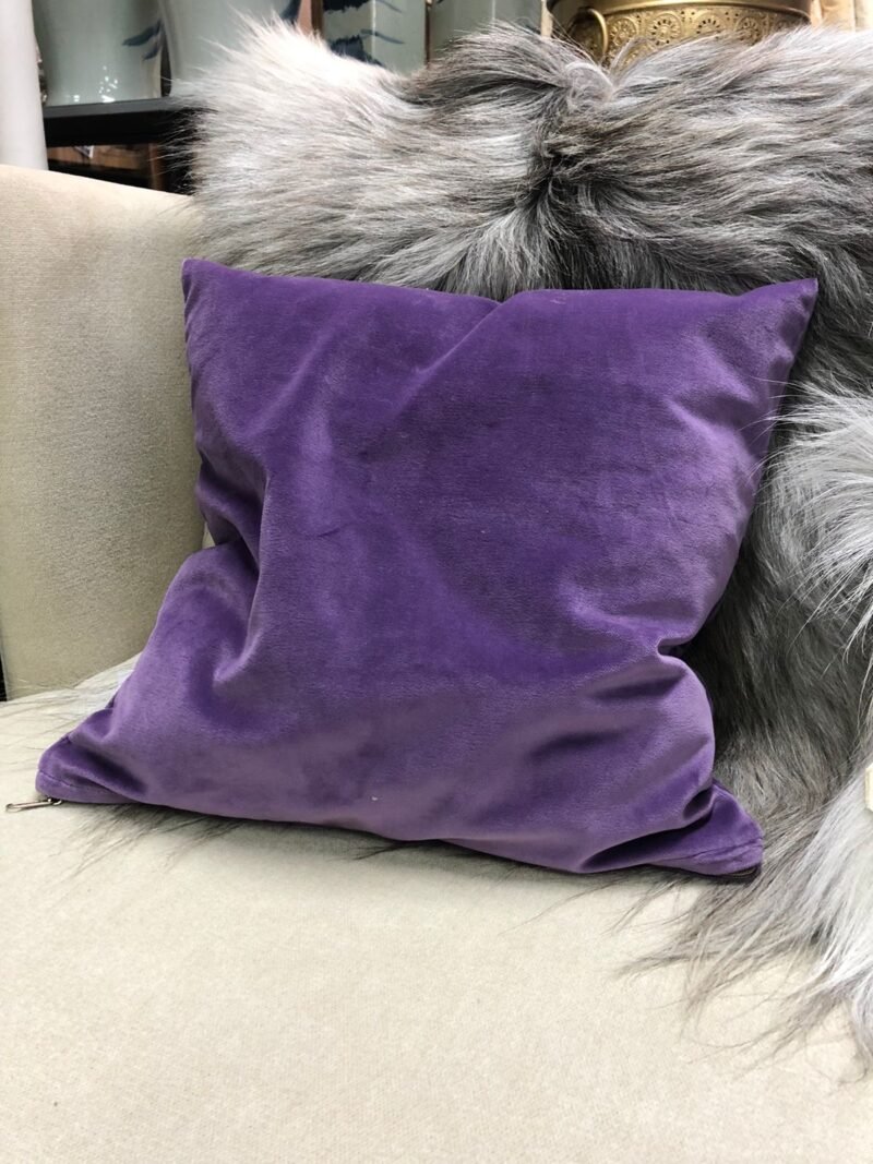 Almohadon Morado