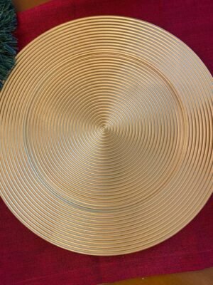 PLATOS DE SITIO C/U dorados X6