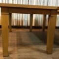 WhatsApp Image 2023-11-18 at 09.52.18 (1) Mesa de Comedor Open con tapa Newdor Guatambu. Lustre Armilar. Medidas 1,80 x 0,91 x 0,75 h // 30% OFF EN EFECTIVO